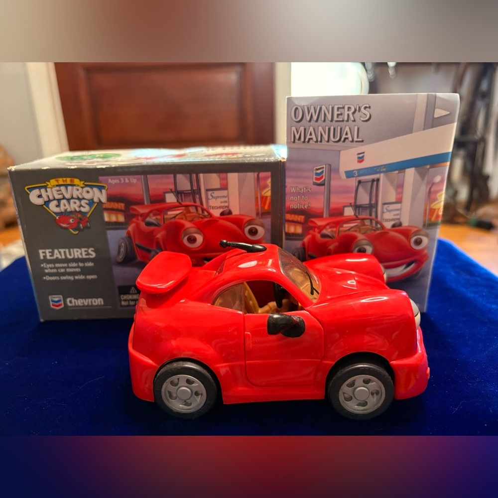 🔥The 1st 3-Vintage 1996 Chevron Cars:Sam Sedan, Wendy Wagon, & Tony Turbo NIB - Picture 15 of 16